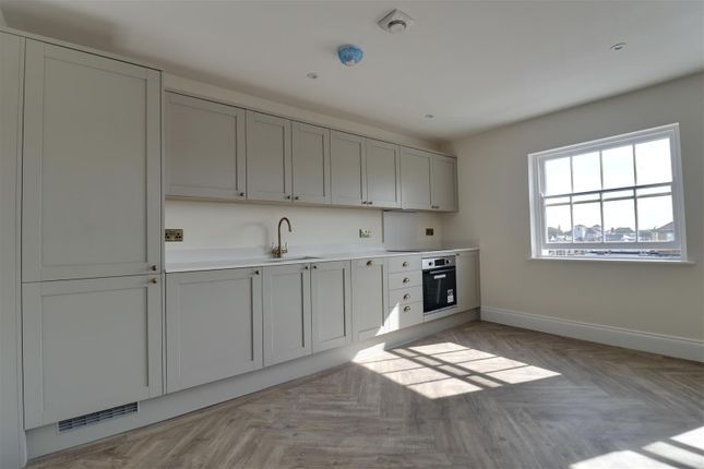 Apartment 9, 1, Portland Terrace, Southsea photo 3