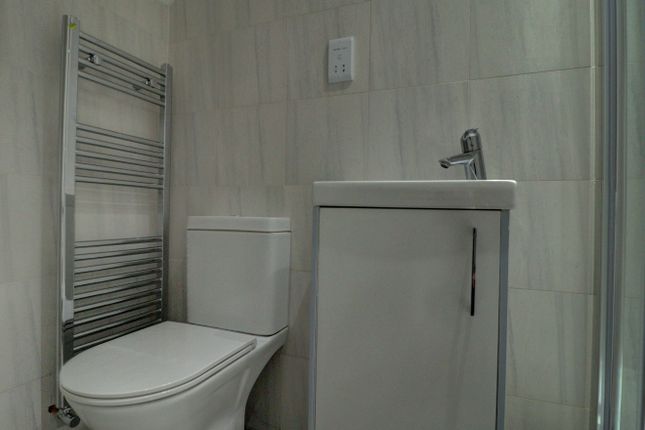 Flat 1, 86a,, Easton Street, Buckinghamshire photo 5