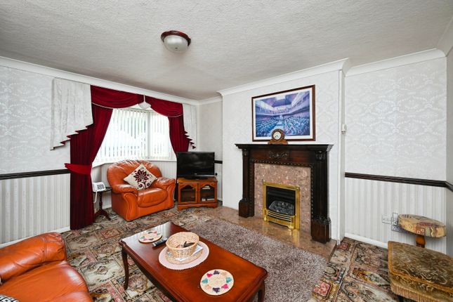21, The Peak, Shirebrook photo 3