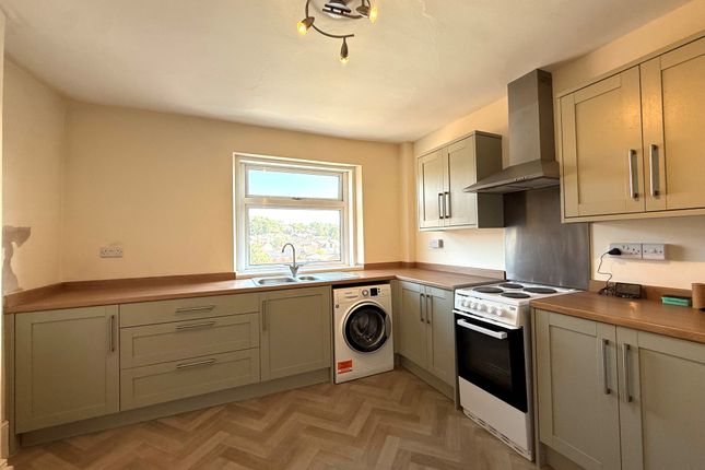 Flat 3, 7, Union Road, Crediton photo 3