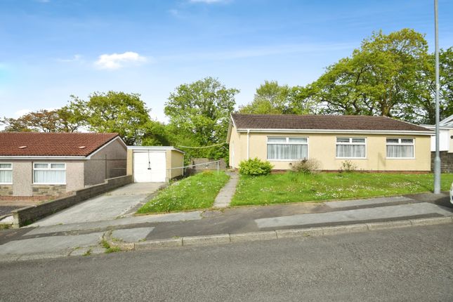 Thumbnail Bungalow for sale in Heol Uchaf, Cimla