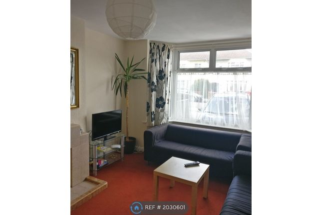 Terraced house to rent in Kingsholm Road, Bristol