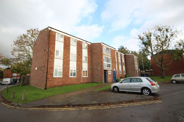Thumbnail Flat for sale in Hawkins Close, Harrow, Middlesex