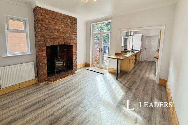 12, Mount Pleasant, Stoke-on-Trent photo 3