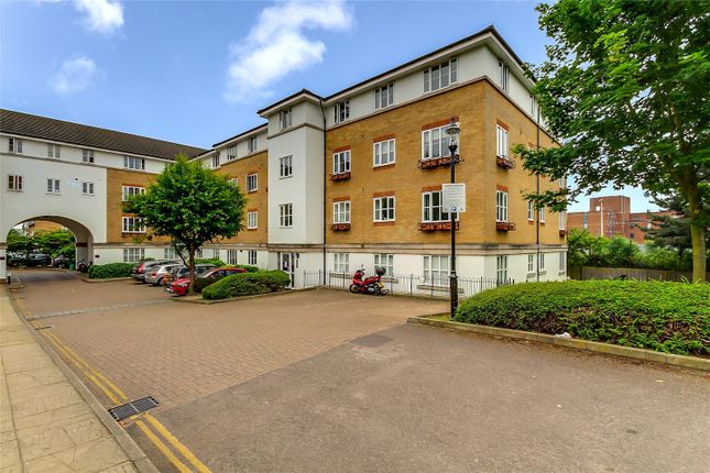 Thumbnail Flat for sale in Monnery Road, Tufnell Park, London