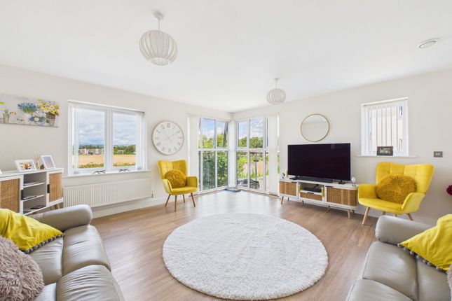 10, Bluebell Way, Worthing photo 3