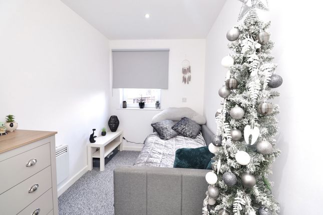43, Regency Court, Sheffield photo 4