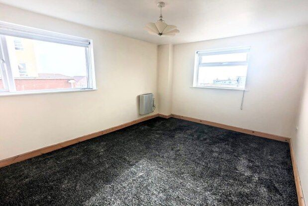 Flat to rent in Annes Court, Hayling Island