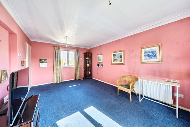 Flat 18, Mayflower Lodge, 10, Wetherill Road, London photo 4