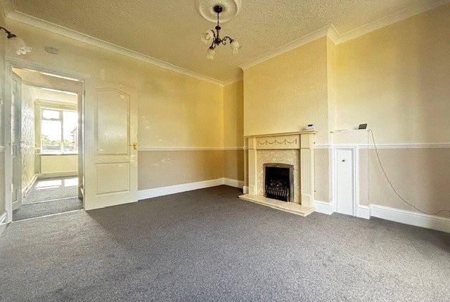 13, Garden Lane, Nottinghamshire photo 2