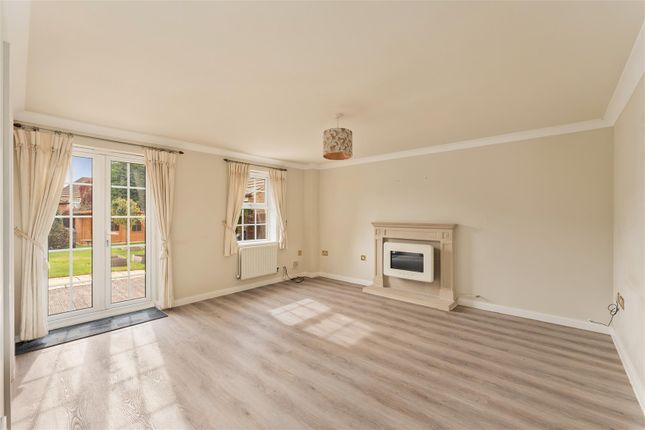49, Ashmead Road, Banbury photo 2