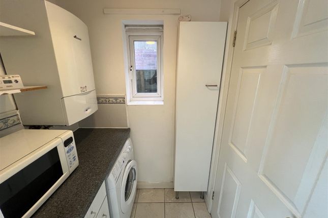 4, Westfield Grange, Birmingham photo 4