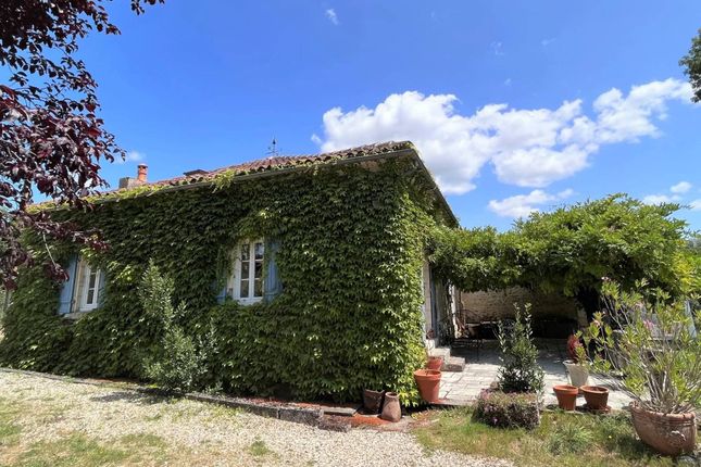Property for sale in Yviers, Poitou-Charentes, 16210, France