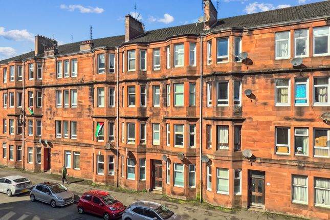 Flat for sale in Niddrie Road, Queens Park, Glasgow