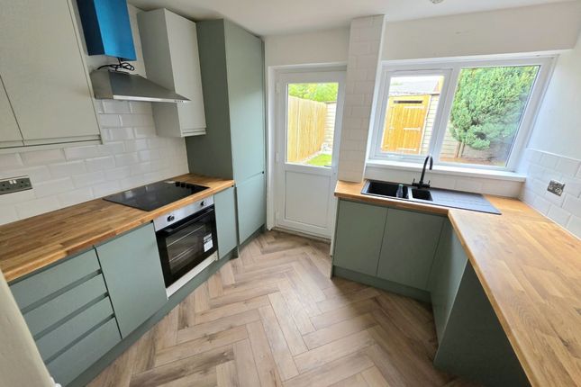 153 Braunton Crescent, Cardiff photo 2