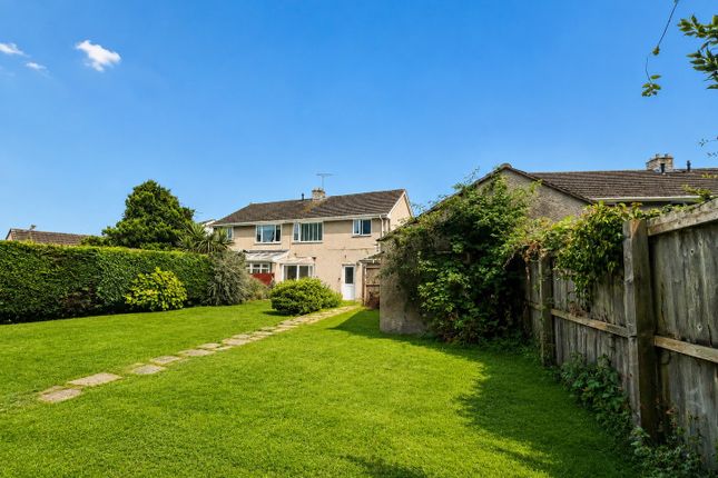 9 LARKFIELD AVENUE, CHEPSTOW, CHEPSTOW photo 2