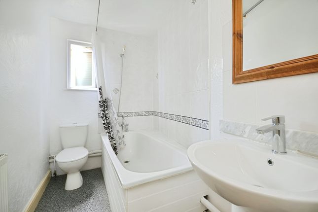 North Road, Shanklin photo 5