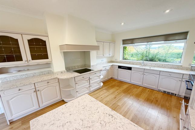 Kitchen Breakfast Room