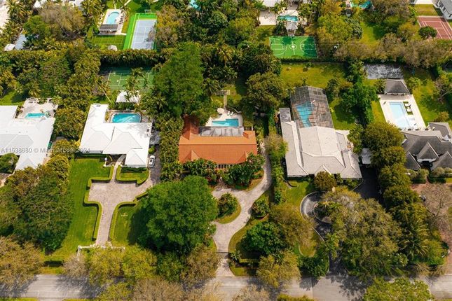 Property for sale in 6480 Sw 114th St, Pinecrest, Florida, 33156, United States Of America