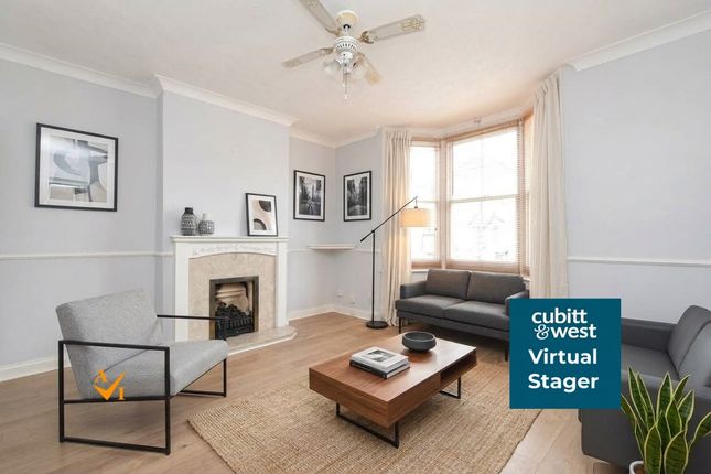 14, Glovers Road, Reigate photo 4