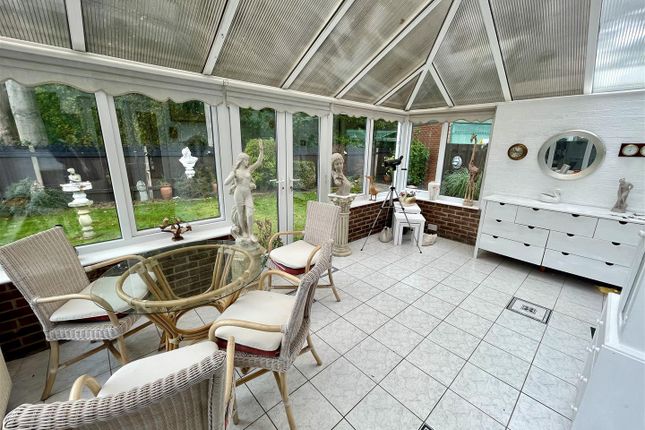 40, Caedmon Crescent, Darlington photo 4