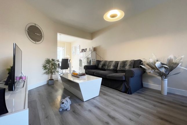 16 Armson Avenue, Leicester photo 4