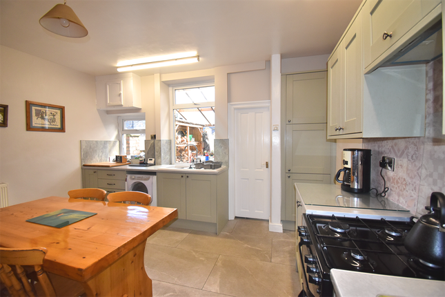Fitted Dining Kitchen