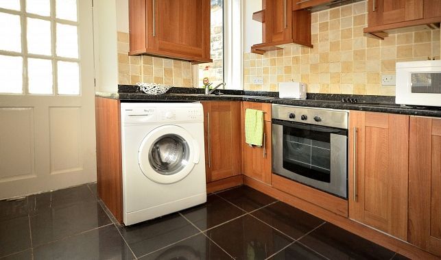 3 Stafford Road, Sheffield photo 2