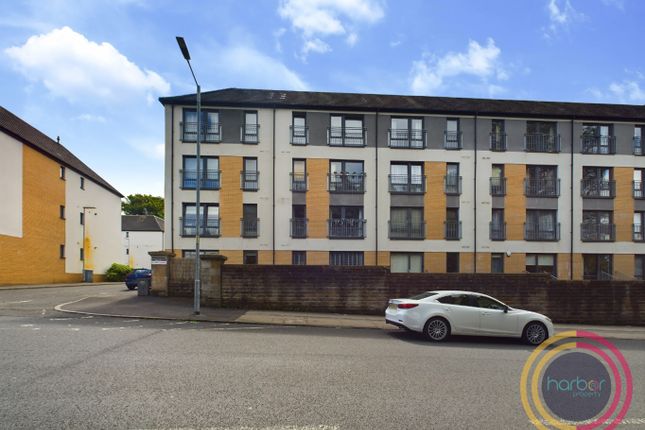 Thumbnail Flat for sale in Smithycroft Court, Riddrie, Glasgow
