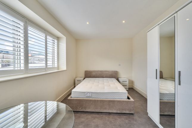 Flat 20 The Clockwork Factory Apart, 13, Blackburn Road, West Hampstead photo 3