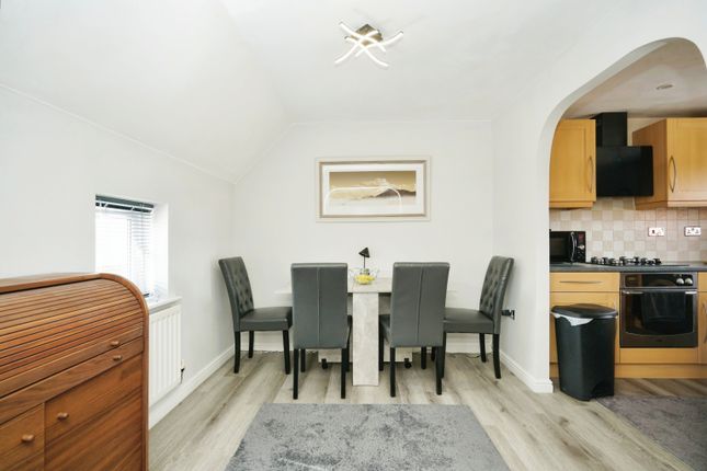 Flat for sale in Netherwood Way, Westhoughton, Bolton