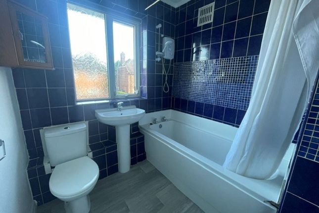 28 Sharpe Road, Grantham photo 5