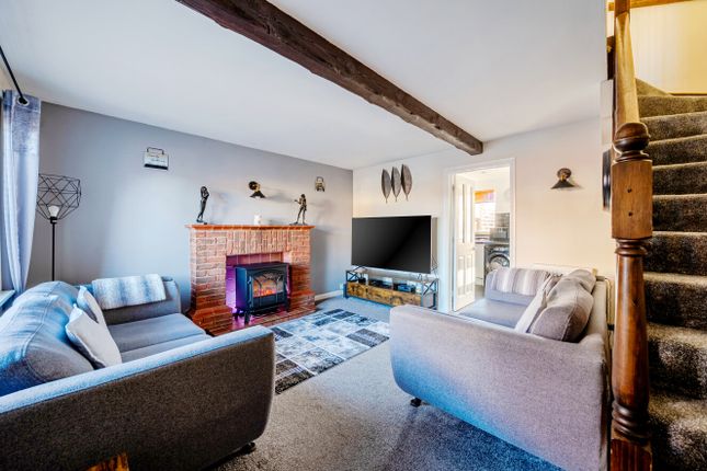 49, Abbotsbury Way, Swindon photo 5