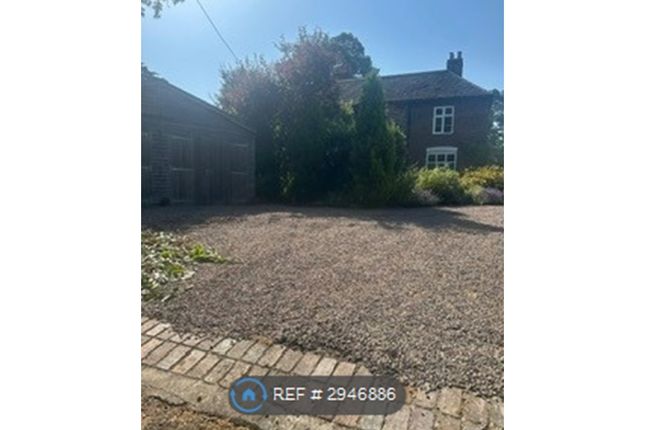 Round Hill, Spetchley, Worcester photo 3