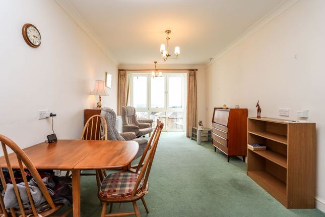 17 Averill Court, Hill Road, Clevedon photo 3