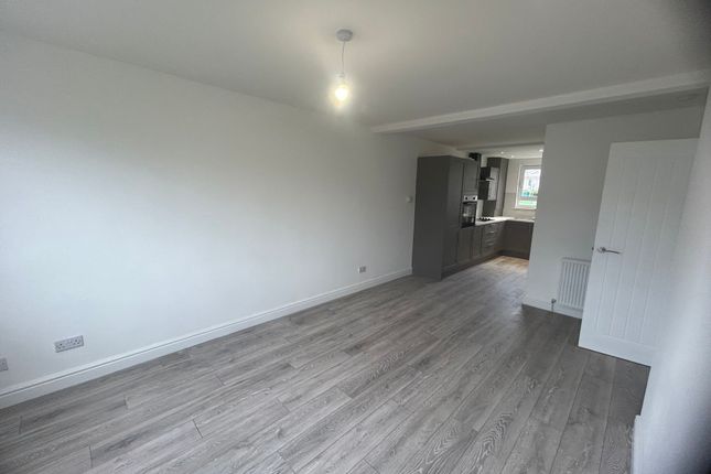 Raithburn Road, Castlemilk, Glasgow, G45 9RW, Glasgow photo 3