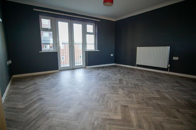 54, James Watt Way, Erith photo 2