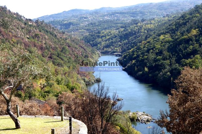 Thumbnail Villa for sale in Country House Overlooking The River Douro, Alpendorada, Várzea E Torrão, Marco De Canaveses, Porto, Norte, Portugal