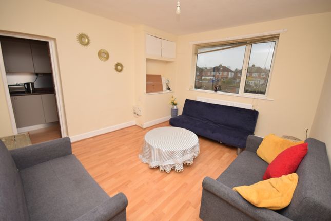 125a, Birchwood Avenue, Hatfield photo 4