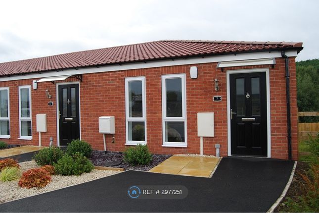 1-bed house on Darwin Place, Darwin Drive Ollerton, Newark, £600/mo