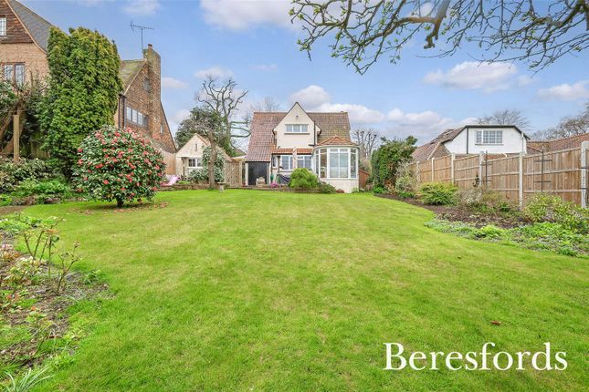 Bungalow for sale in South Weald Road, Brentwood