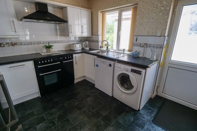 100, Newlands Road, Lancaster photo 4