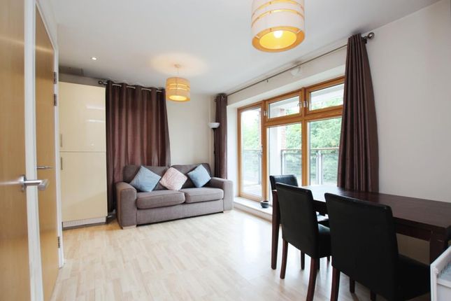 Flat 403 Horizon, Broad Weir, Bristol photo 2