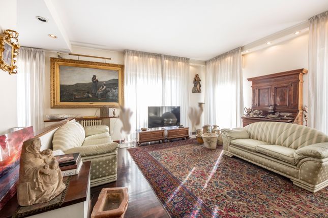 End terrace house for sale in Piazza Roma, Catania (Town), Catania, Sicily, Italy