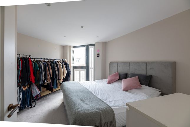 Flat Flat 9, The Corona, 258, Leigh Road, Leigh-on-sea photo 4