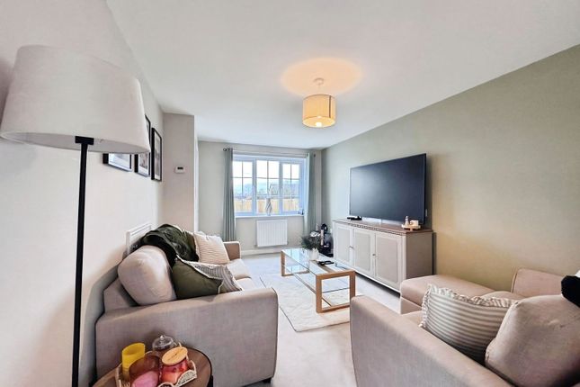 86, Greymoor Way, Carlisle photo 2