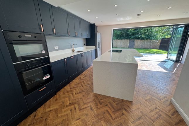 9, Greenway, Milton Keynes photo 3