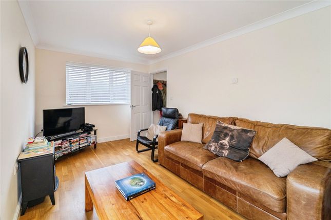 Ty Landsker, 1B,, Castle Close, Haverfordwest photo 4