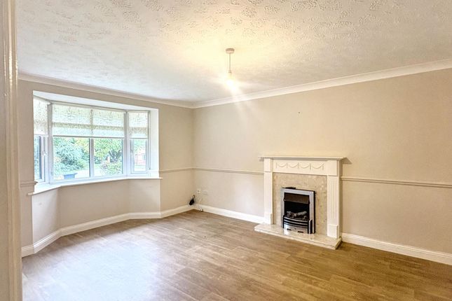 12 Valley Way, Coalville photo 2