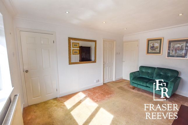 60, Cheltenham Drive, Newton-Le-Willows photo 4